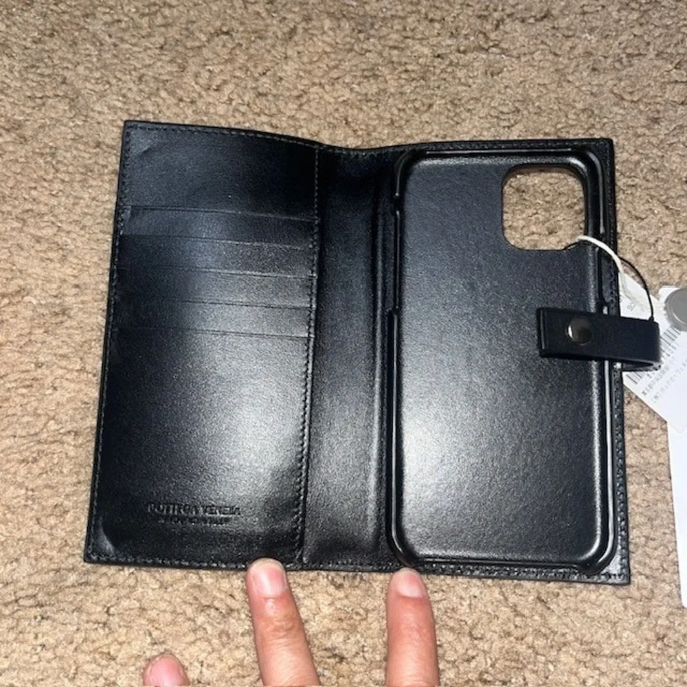 Bottega Veneta Intreccio Nappa Wallet iPhone 11 Pro Case Intrecciato Black